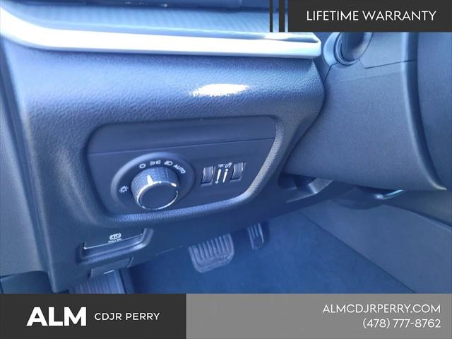 2025 Jeep Grand Cherokee L Altitude X 4x4
