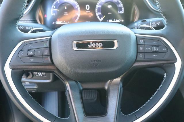 2025 Jeep Grand Cherokee GRAND CHEROKEE LIMITED 4X4 2025 Jeep Grand Cherokee GRAND CHEROKEE LIMITED 4X4