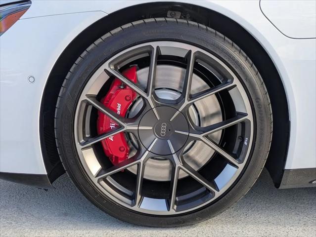 2026 Audi RS e-tron GT quattro