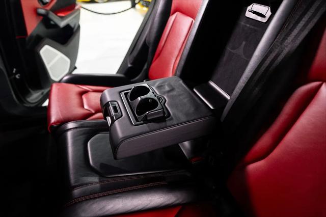 2019 Lamborghini Urus Standard