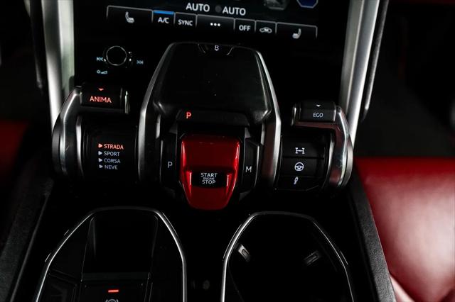 2019 Lamborghini Urus Standard