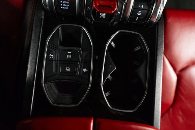 2019 Lamborghini Urus Standard