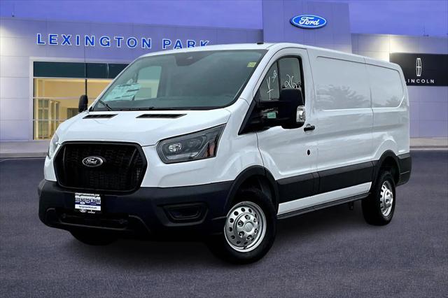 2025 Ford Transit Cargo Van T-150