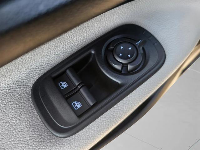2025 Fiat 500e Giorgio Armani FWD