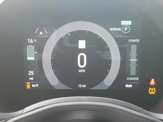 2025 Fiat 500e Giorgio Armani FWD