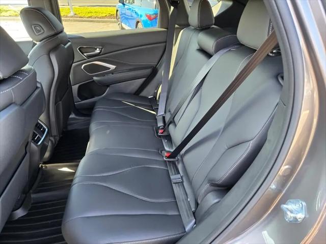 2025 Acura RDX Standard