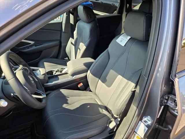 2025 Acura RDX Standard