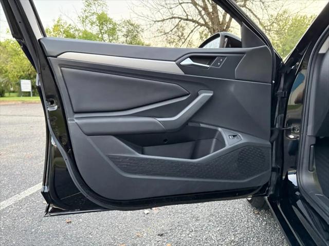 2019 Volkswagen Jetta 1.4T R-Line