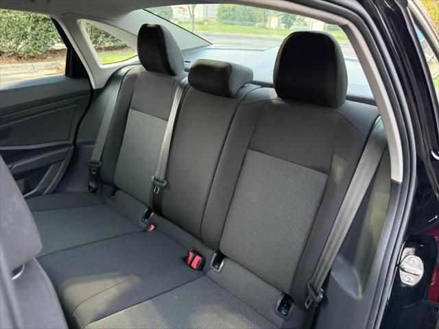 2019 Volkswagen Jetta 1.4T R-Line