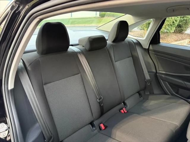 2019 Volkswagen Jetta 1.4T R-Line