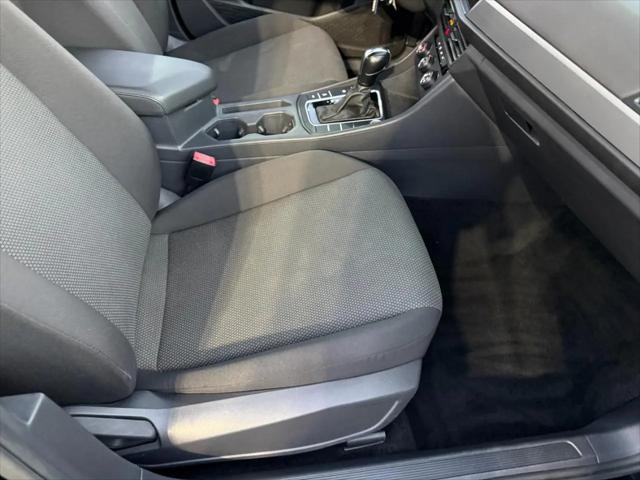 2019 Volkswagen Jetta 1.4T R-Line
