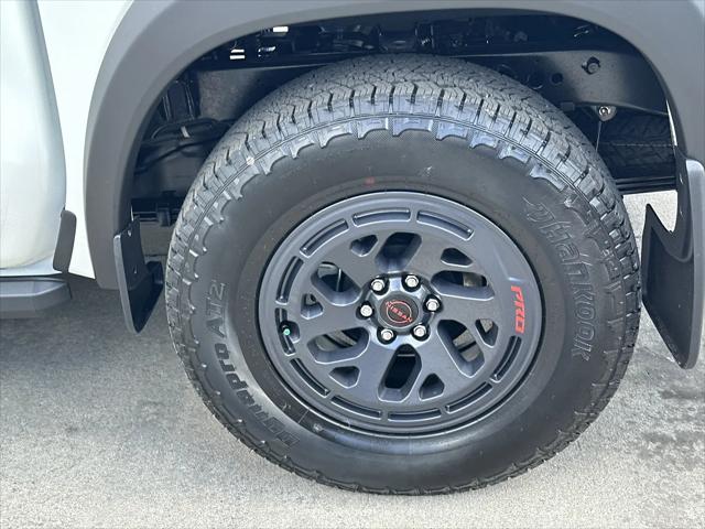 2026 Nissan Frontier Crew Cab PRO-4X 4x4