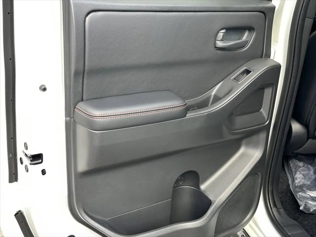 2026 Nissan Frontier Crew Cab PRO-4X 4x4