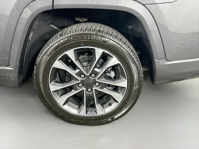 2025 Jeep Grand Cherokee L Overland 4x4