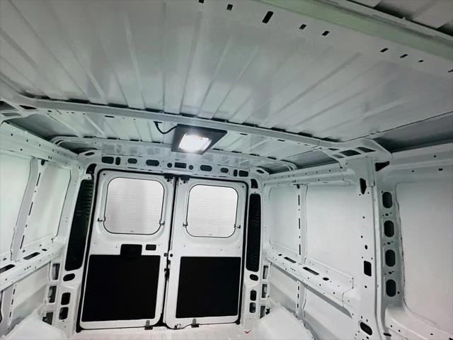 2026 Ram ProMaster Cargo Van Tradesman Low Roof 136" WB w/Pass Seat