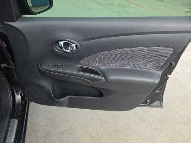 2015 Nissan Versa 1.6 SL