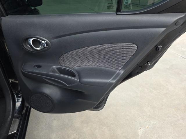 2015 Nissan Versa 1.6 SL