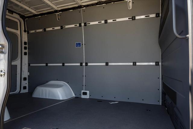 2026 Mercedes-Benz Sprinter 4500 Standard Roof 4-Cyl Diesel HO