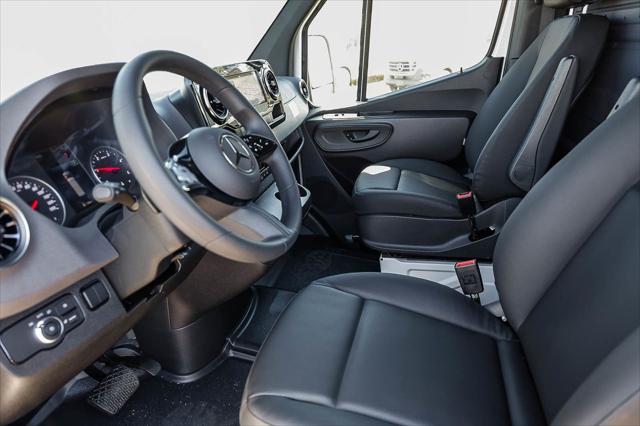 2026 Mercedes-Benz Sprinter 4500 Standard Roof 4-Cyl Diesel HO