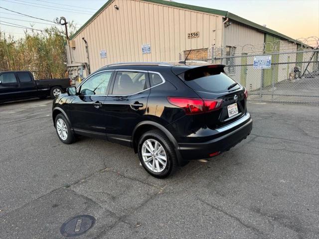 2017 Nissan Rogue Sport SV