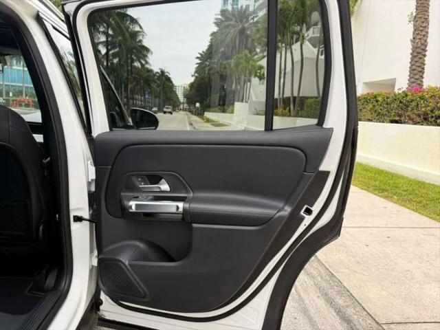 2023 Mercedes-Benz GLB 4MATIC