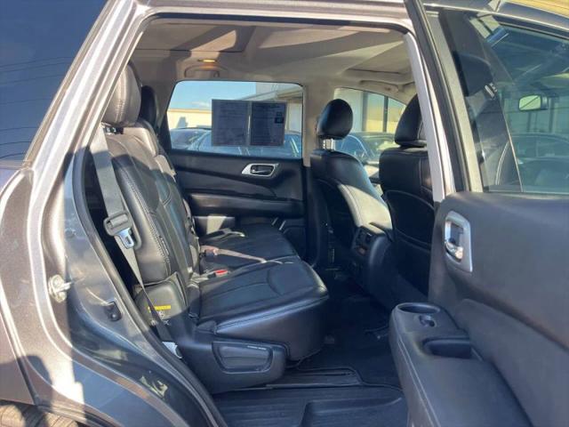 2020 Nissan Pathfinder Platinum 2WD