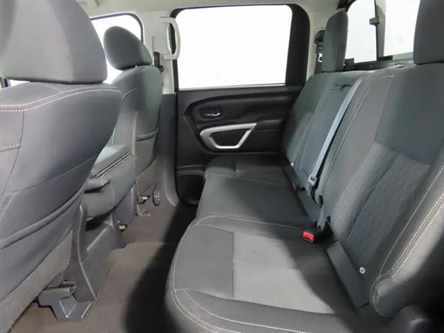 2019 Nissan Titan SV