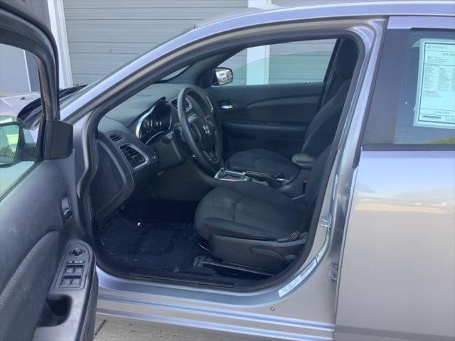 2013 Dodge Avenger SE V6
