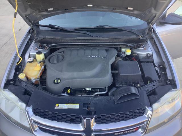 2013 Dodge Avenger SE V6