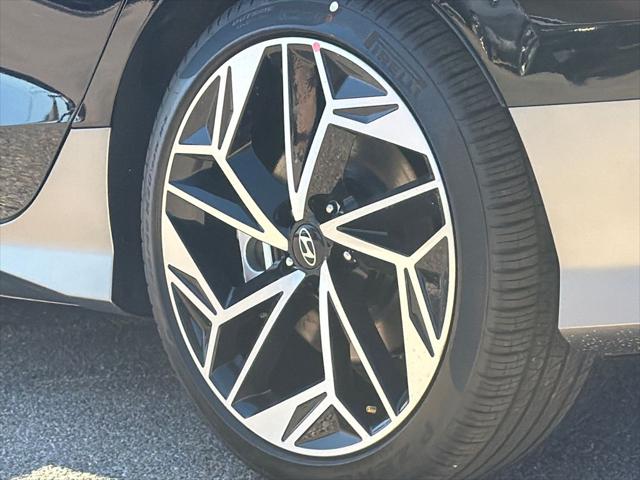 2025 Hyundai IONIQ 6 SEL