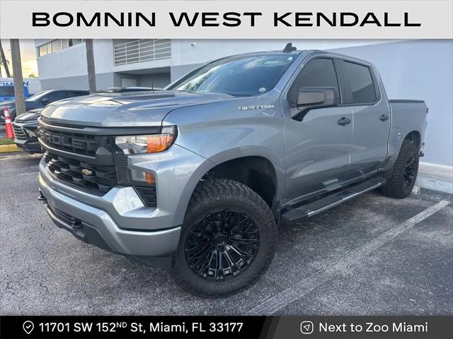 2023 Chevrolet Silverado 1500 2WD Crew Cab Short Bed Custom