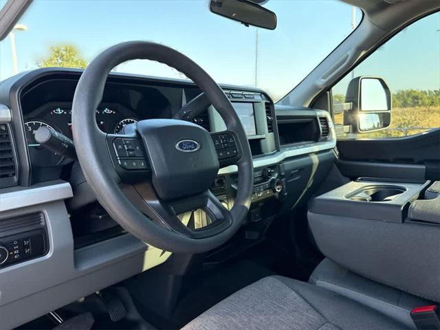 2024 Ford F-250 XL 2024 Ford F-250 XL