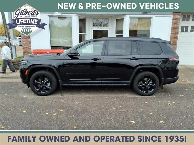 2022 Jeep Grand Cherokee L Altitude 4x4 2022 Jeep Grand Cherokee L Altitude 4x4