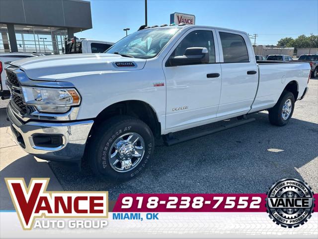 2022 RAM 2500 Tradesman Crew Cab 4x4 8 Box