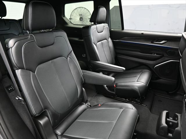 2024 Jeep Grand Cherokee L Overland 4x4