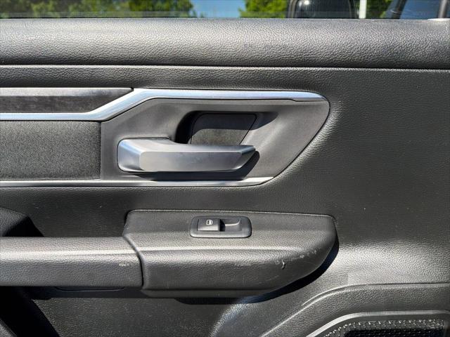 2019 Ram 1500 Big Horn/Lone Star Crew Cab 4x4 5'7" Box