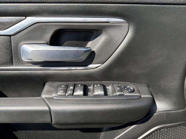 2019 Ram 1500 Big Horn/Lone Star Crew Cab 4x4 5'7" Box