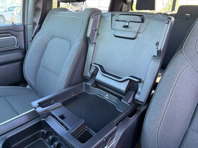 2019 Ram 1500 Big Horn/Lone Star Crew Cab 4x4 5'7" Box