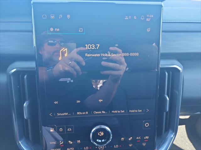 2026 GMC Acadia AWD AT4