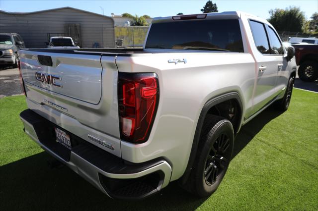 2022 GMC Sierra 1500 4WD Crew Cab Short Box Elevation with 3VL