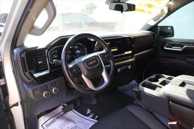 2022 GMC Sierra 1500 4WD Crew Cab Short Box Elevation with 3VL