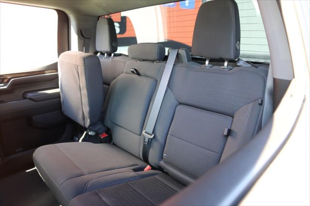 2022 GMC Sierra 1500 4WD Crew Cab Short Box Elevation with 3VL