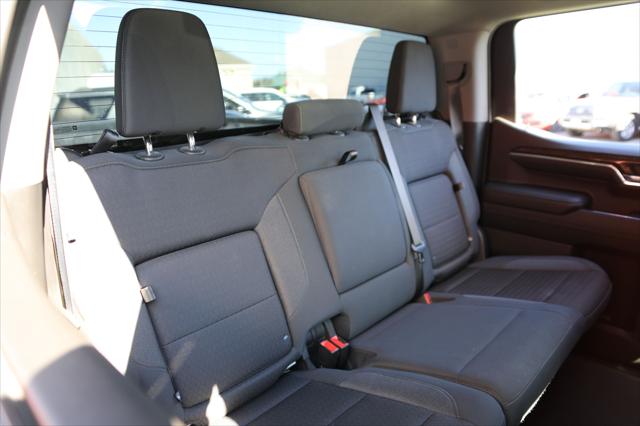 2022 GMC Sierra 1500 4WD Crew Cab Short Box Elevation with 3VL