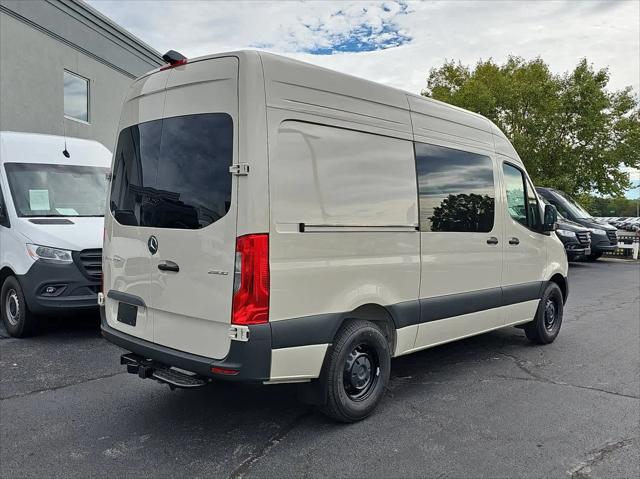 2026 Mercedes-Benz Sprinter Crew Van Standard Roof 4-Cyl Diesel
