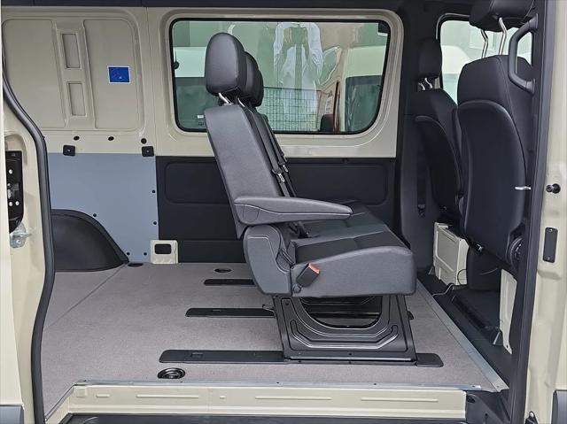 2026 Mercedes-Benz Sprinter Crew Van Standard Roof 4-Cyl Diesel