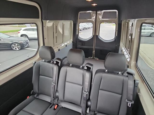 2026 Mercedes-Benz Sprinter Crew Van Standard Roof 4-Cyl Diesel