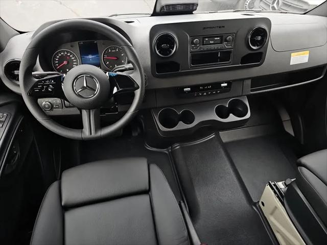 2026 Mercedes-Benz Sprinter Crew Van Standard Roof 4-Cyl Diesel