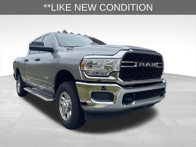 2022 RAM 2500 Tradesman Crew Cab 4x4 64 Box