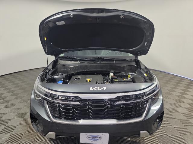 2025 Kia Seltos EX
