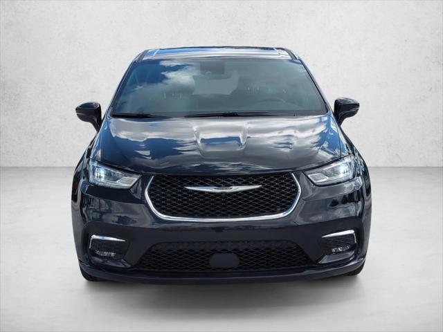 2025 Chrysler Pacifica Hybrid Select 2025 Chrysler Pacifica Hybrid Select